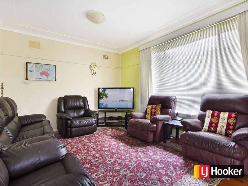 5 Barbara Boulevard, Seven Hills NSW 2147