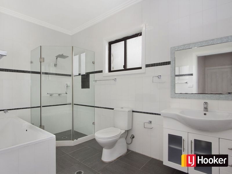 3 Ian Street, Lalor Park NSW 2147