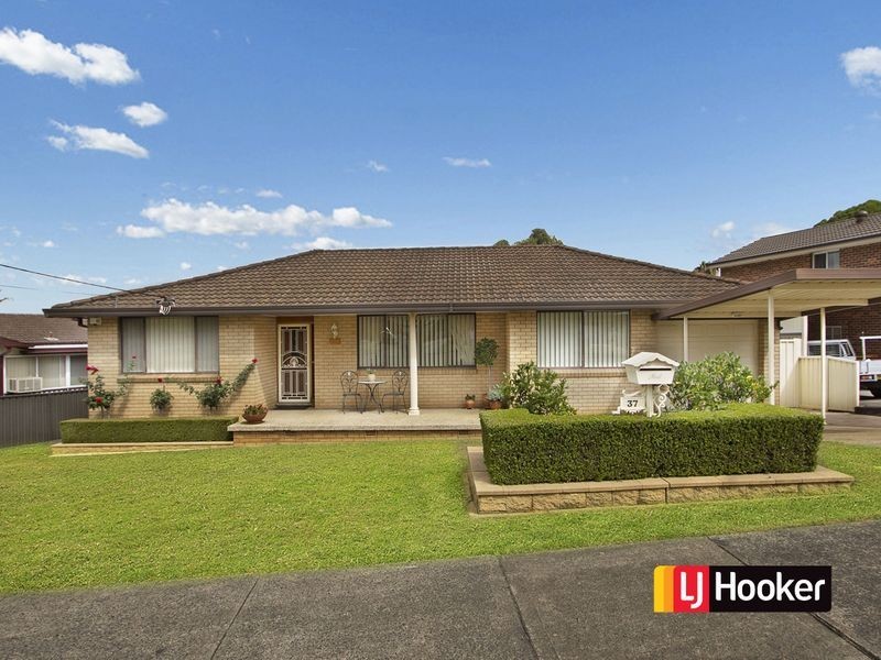 37 Topaz Crescent, Seven Hills NSW 2147