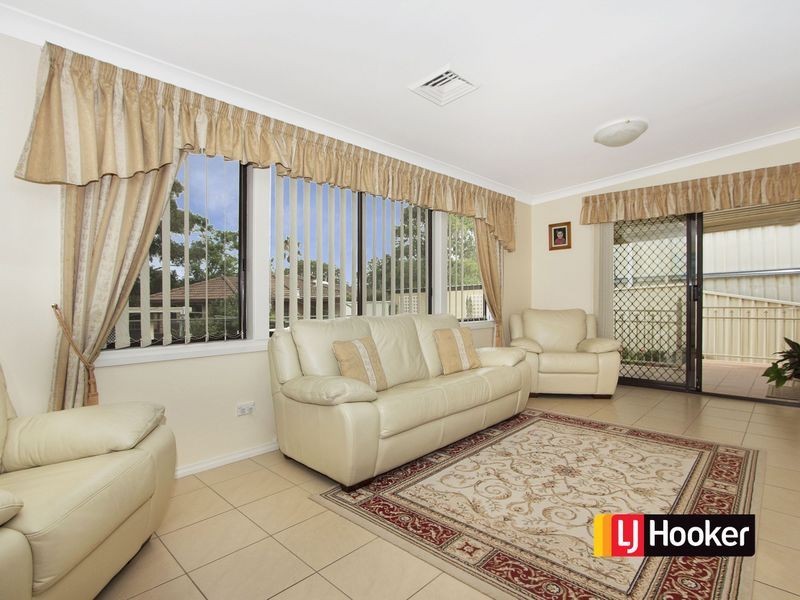 37 Topaz Crescent, Seven Hills NSW 2147