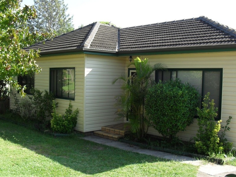 25 Orlando Crescent, Seven Hills NSW 2147