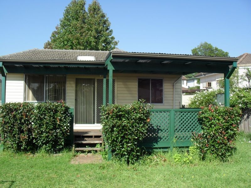 25 Orlando Crescent, Seven Hills NSW 2147