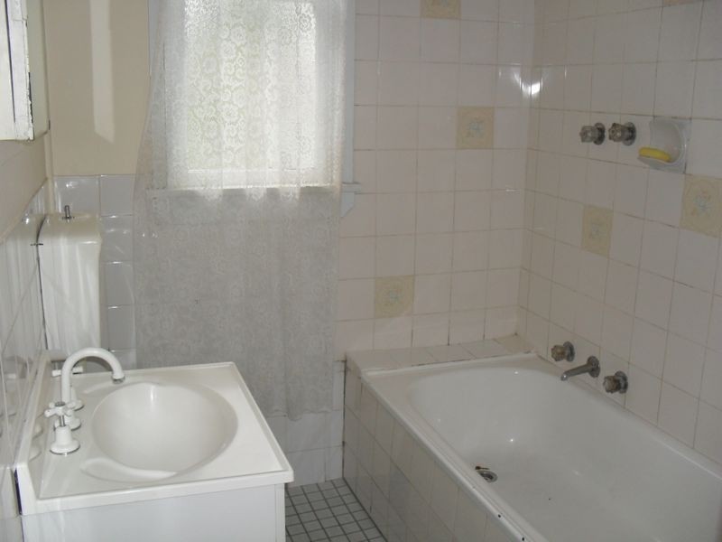 35 Freeman Street, Lalor Park NSW 2147