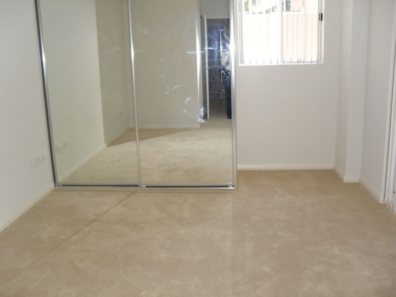 2/2-4 Fifth Avenue, Blacktown NSW 2148