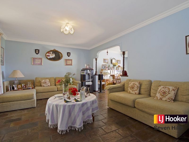 18 Sierra Place, Seven Hills NSW 2147