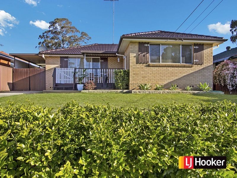 13 Myuna Crescent, Seven Hills NSW 2147