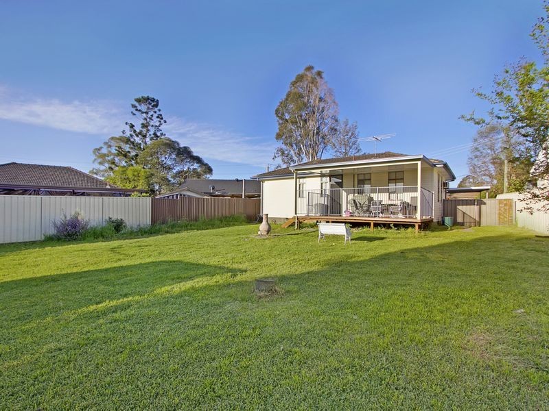 2 Morton Road, Lalor Park NSW 2147