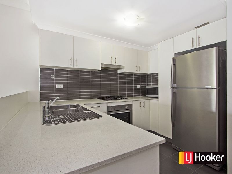 31/26 Clifton Street, Blacktown NSW 2148