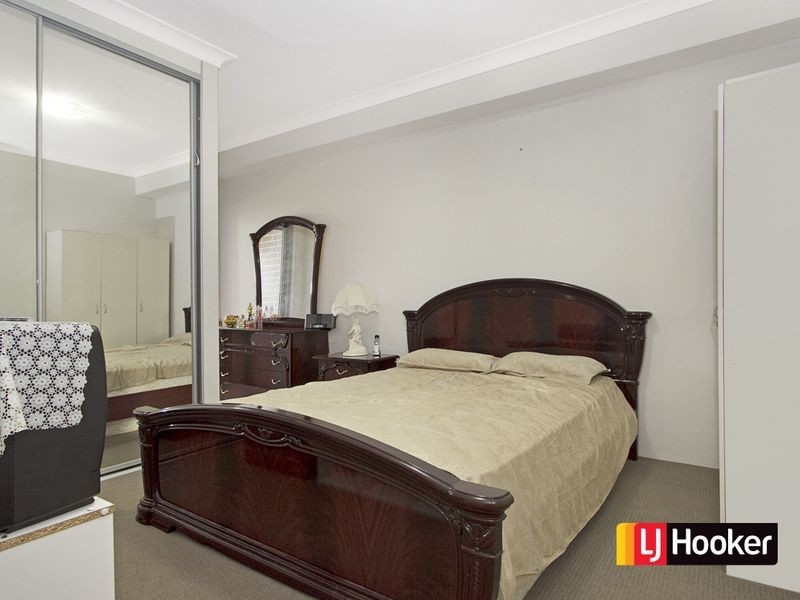 31/26 Clifton Street, Blacktown NSW 2148