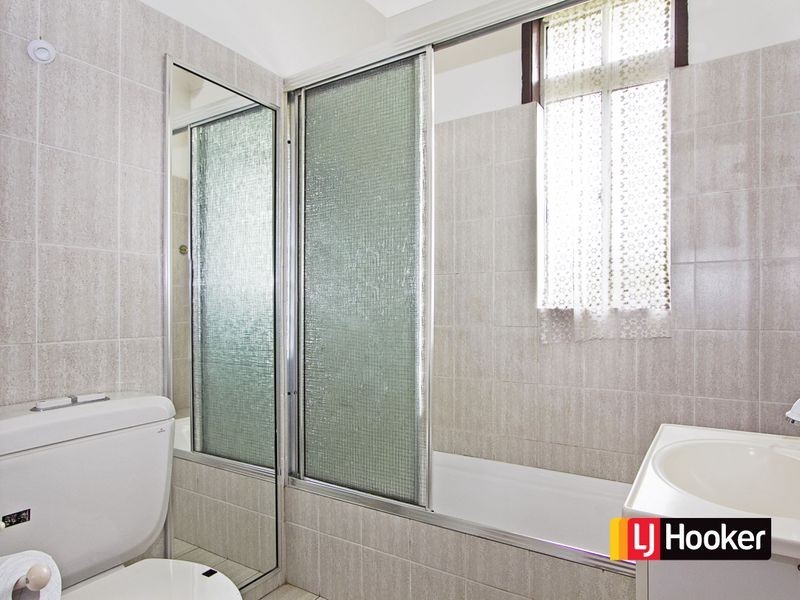 17 Vardys Road, Lalor Park NSW 2147