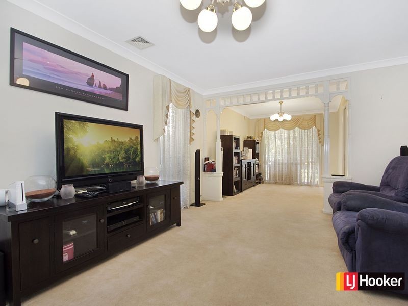 18 Fairmount Circuit, Glenwood NSW 2768