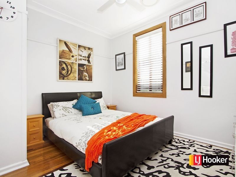 27 Stephen Street, Blacktown NSW 2148