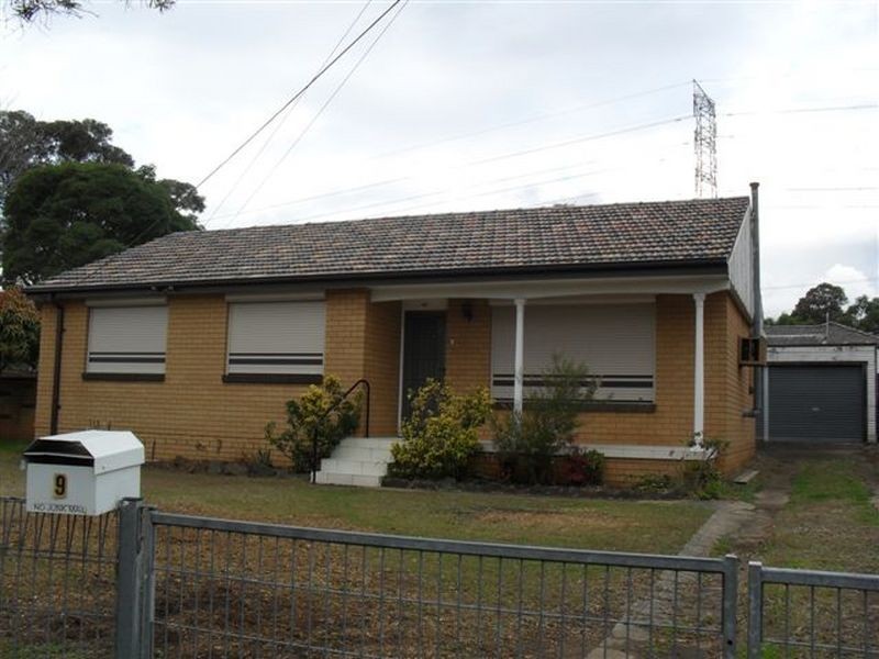 9 Orange Place, Seven Hills NSW 2147