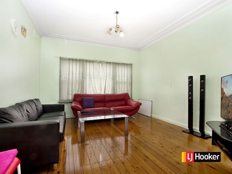 70 Lucas Road, Seven Hills NSW 2147