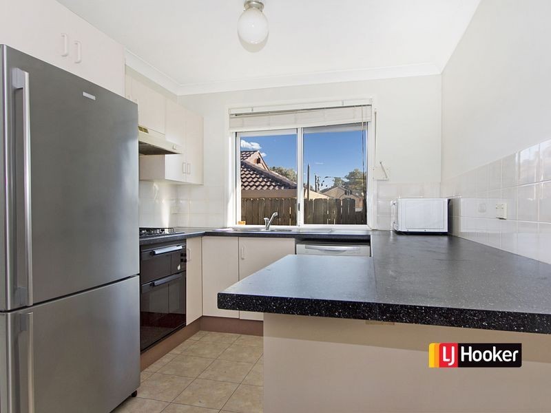 52 Farnham Road, Quakers Hill NSW 2763