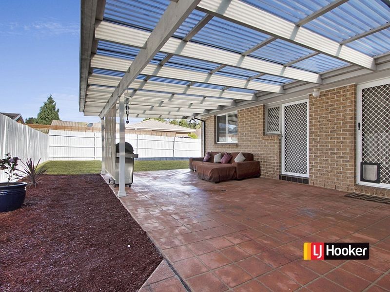52 Farnham Road, Quakers Hill NSW 2763