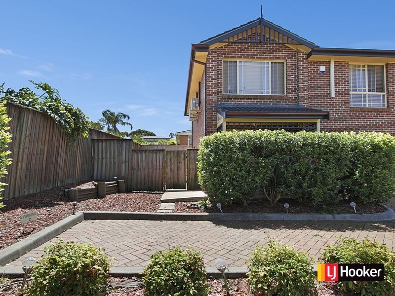 2/12 Bogan Place, Seven Hills NSW 2147