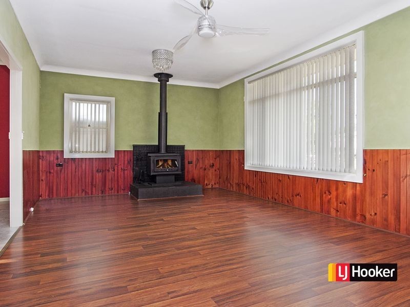 24 Lowry Road, Lalor Park NSW 2147