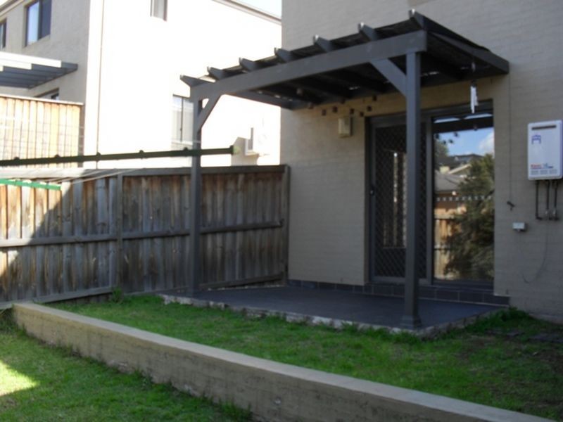 2/121-123 Stephen Street, Blacktown NSW 2148