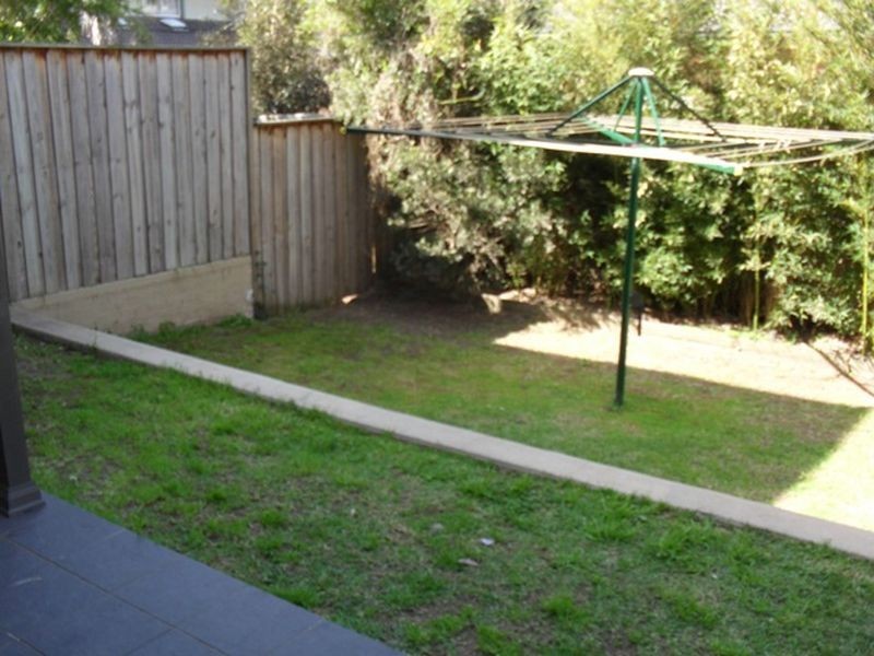 2/121-123 Stephen Street, Blacktown NSW 2148