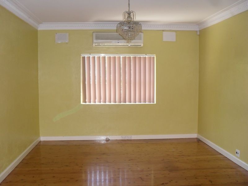 22 Robilliard Street, Mays Hill NSW 2145