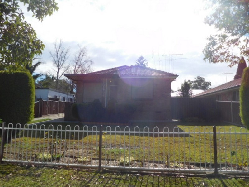 13 Jean Street, Seven Hills NSW 2147