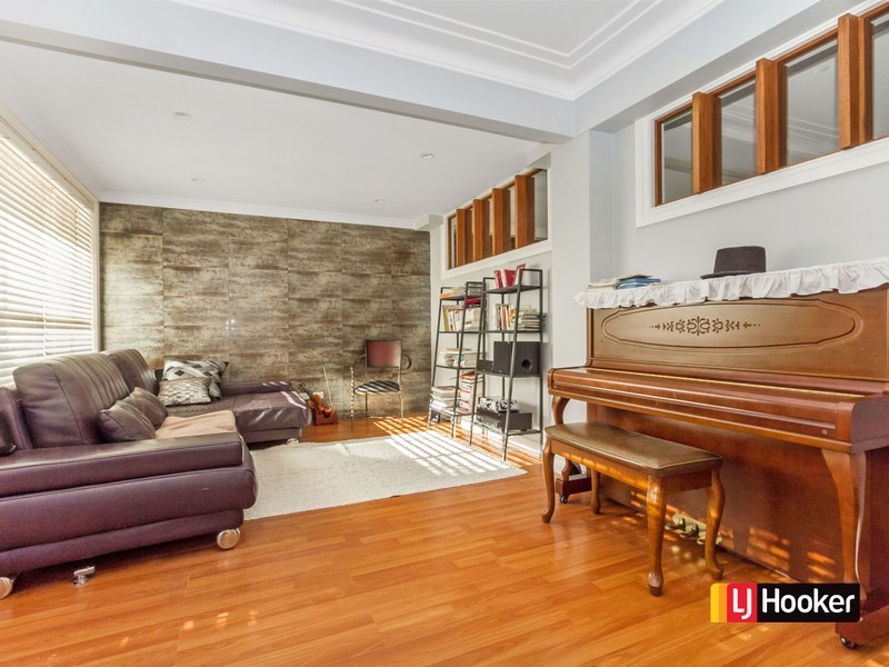 343 Seven Hills Road, Seven Hills NSW 2147