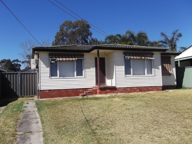 31 Mackenzie Blvd, Seven Hills NSW 2147