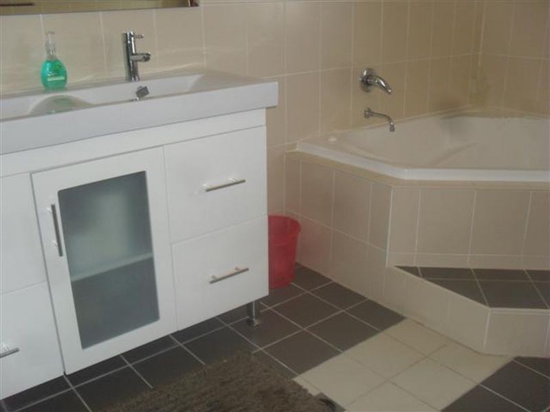 17 Softwood Avenue, Beaumont Hills NSW 2155