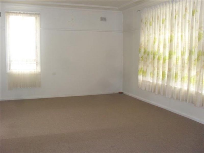 6 Oldfield Road, Seven Hills NSW 2147