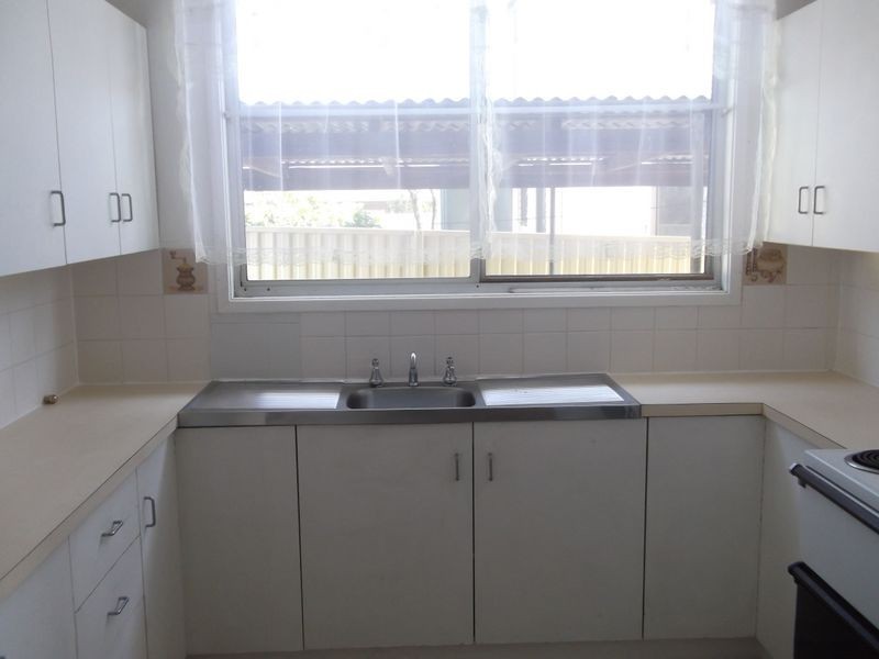 14 Eighth Avenue, Seven Hills NSW 2147