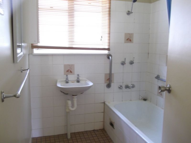 14 Eighth Avenue, Seven Hills NSW 2147