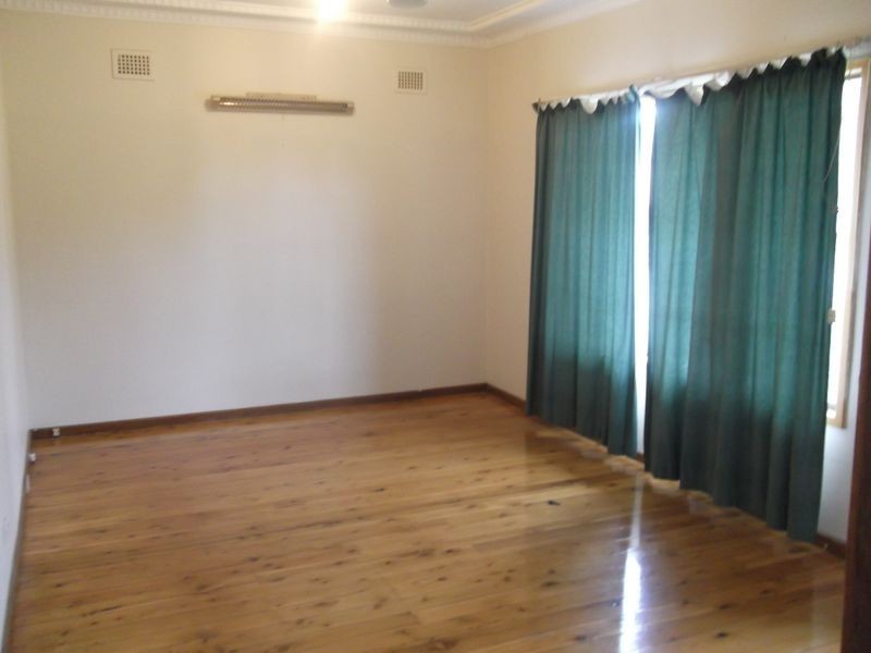 23 Stewart Avenue, Blacktown NSW 2148