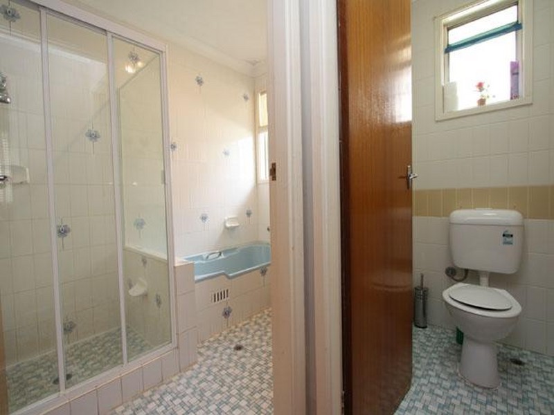 19 Geneva Crescent, Seven Hills NSW 2147