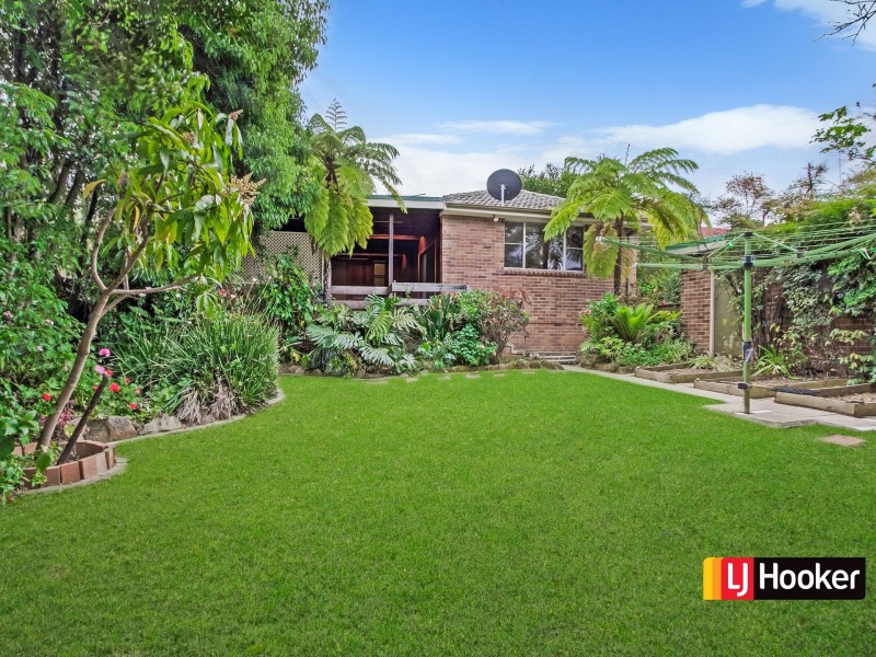 18 Barbara Boulevard, Seven Hills NSW 2147