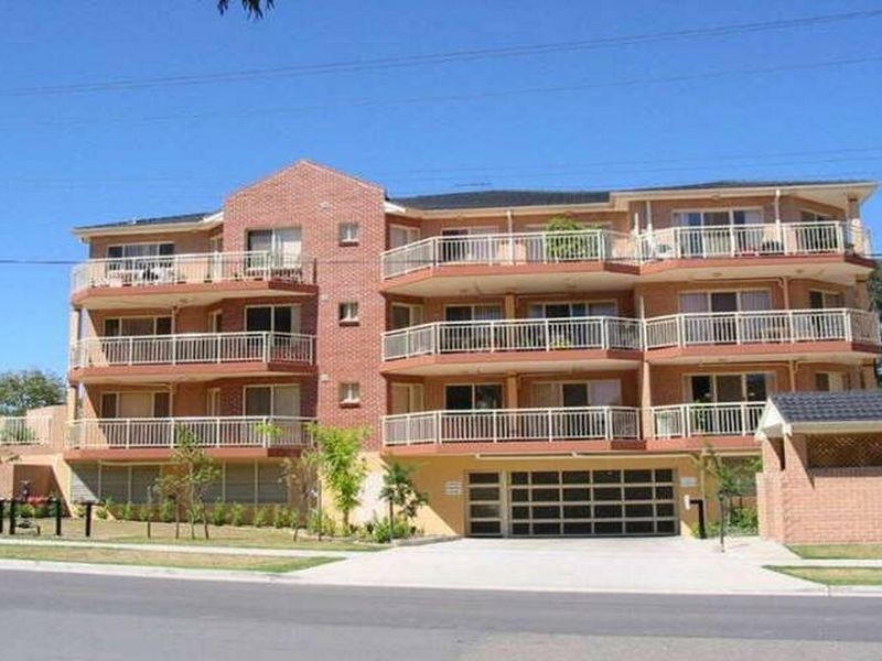 15/24 Fourth Avenue, Blacktown NSW 2148