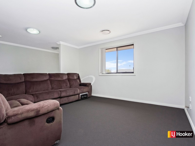 7 Blue Street, Minto NSW 2566