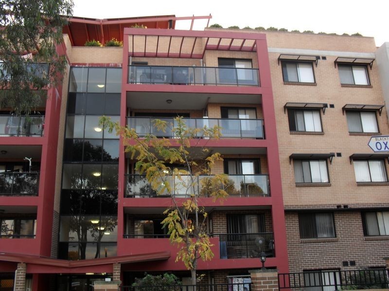 2/2-4 Fifth Avenue, Blacktown NSW 2148