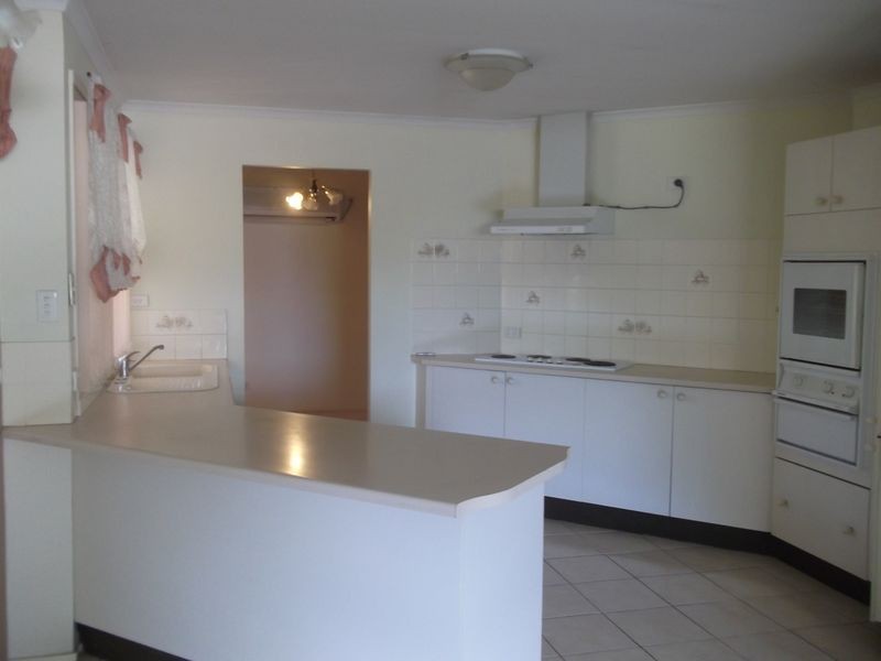 8A Edgeware Road, Prospect NSW 2148