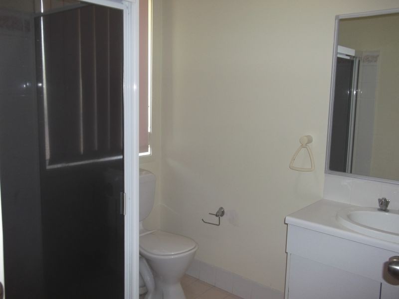 8A Edgeware Road, Prospect NSW 2148