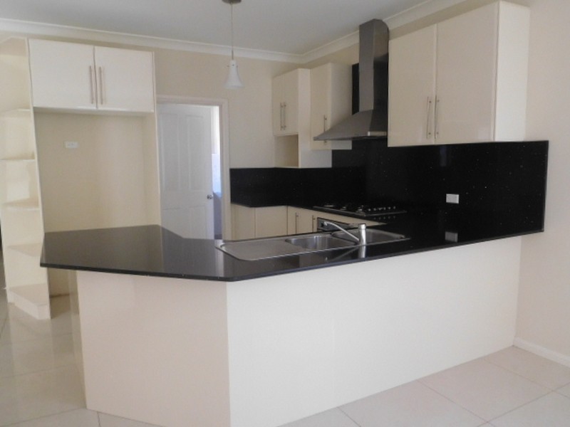 17 Softwood Avenue, Beaumont Hills NSW 2155