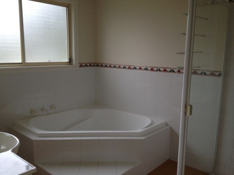 3 Yvonne Street, Seven Hills NSW 2147