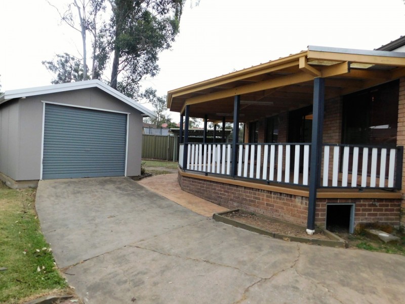 36 Wembley Avenue, Cambridge Park NSW 2747