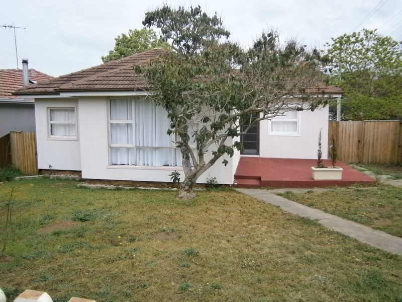 42 Johnson Avenue, Seven Hills NSW 2147