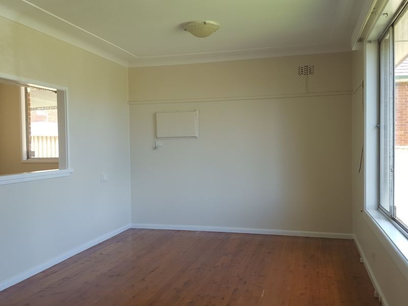 5 Barbara Boulevard, Seven Hills NSW 2147