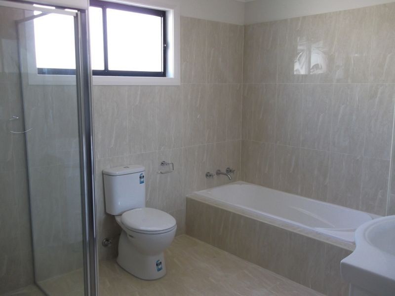 1/16 Highland Avenue, Toongabbie NSW 2146