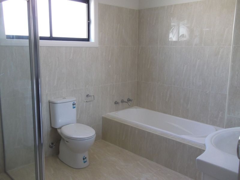 4/16 Highland Avenue, Toongabbie NSW 2146