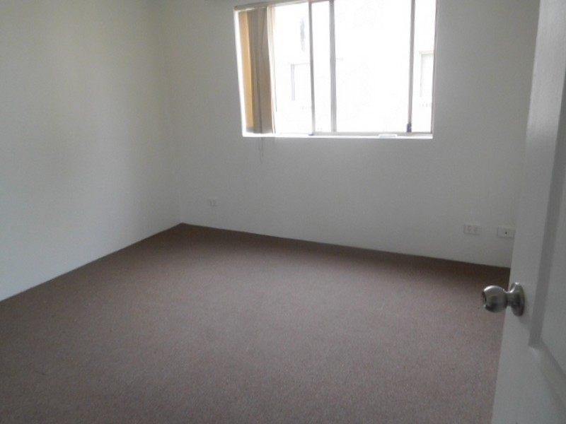 33/30 Fifth Avenue, Blacktown NSW 2148