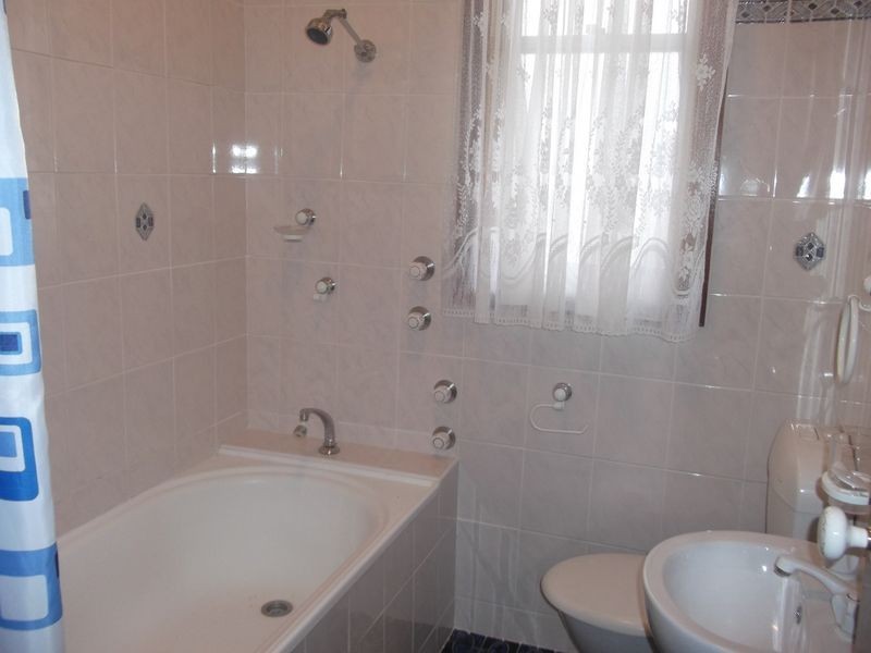 42 Melba Road, Lalor Park NSW 2147