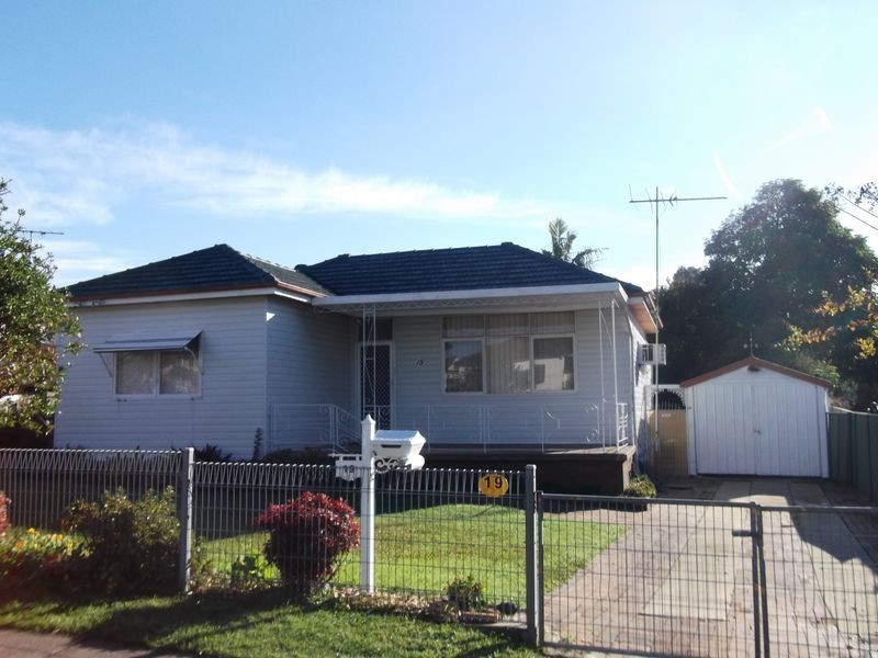 19 Endeavour Street, Seven Hills NSW 2147